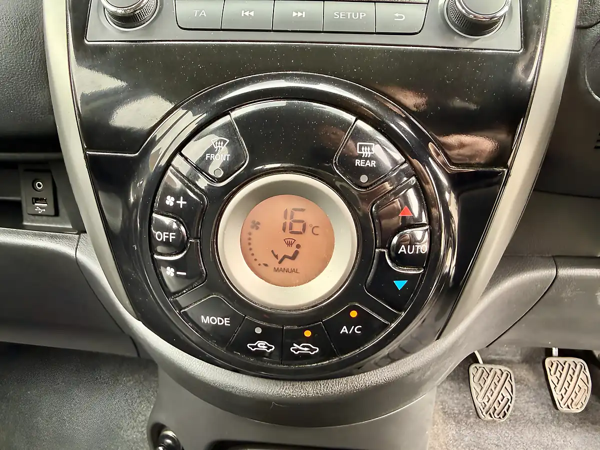 Used 2017 Nissan Micra Acenta Blue - Interior and Exterior details 15