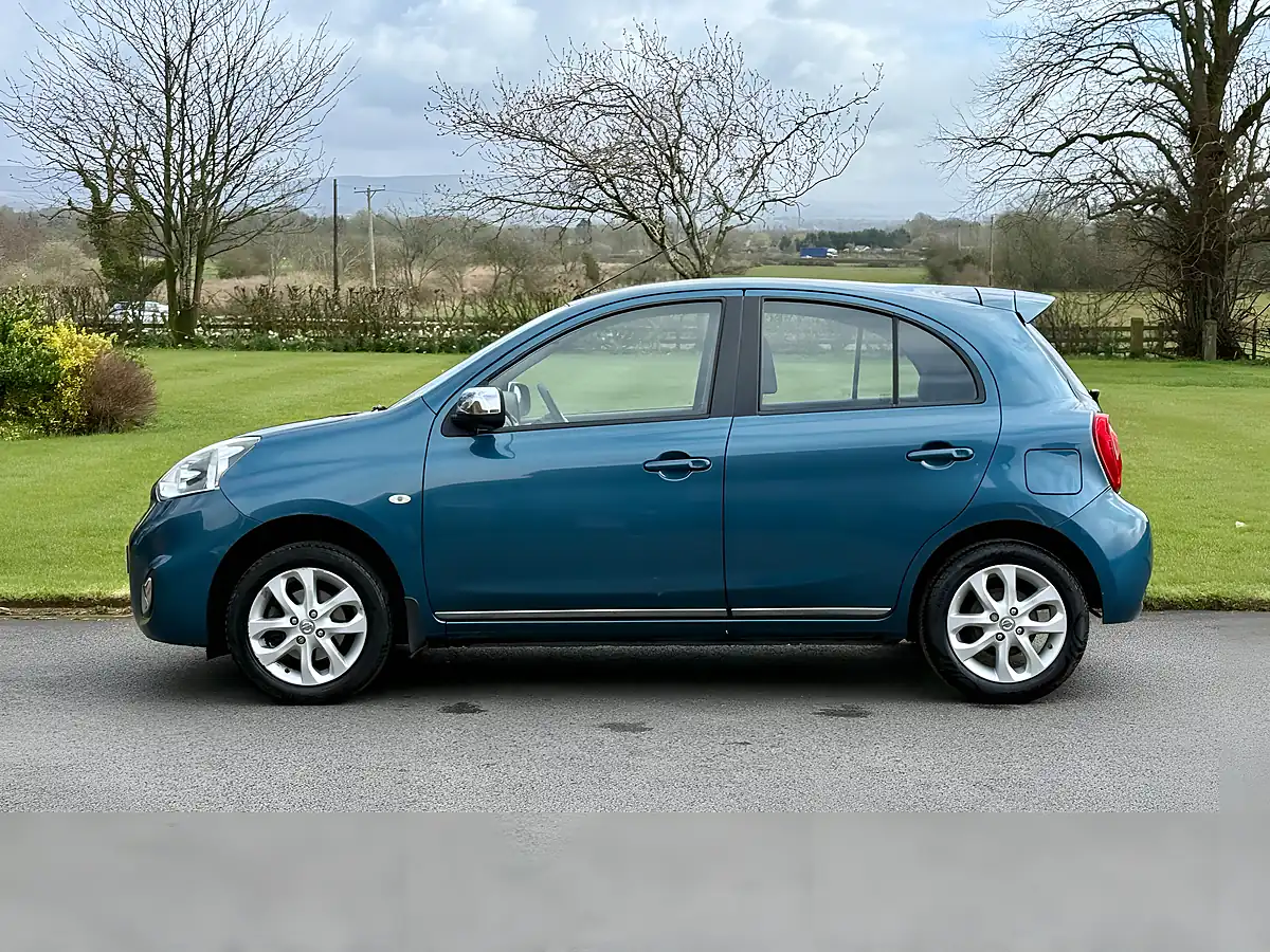 Used 2017 Nissan Micra Acenta Blue - Interior and Exterior details 8