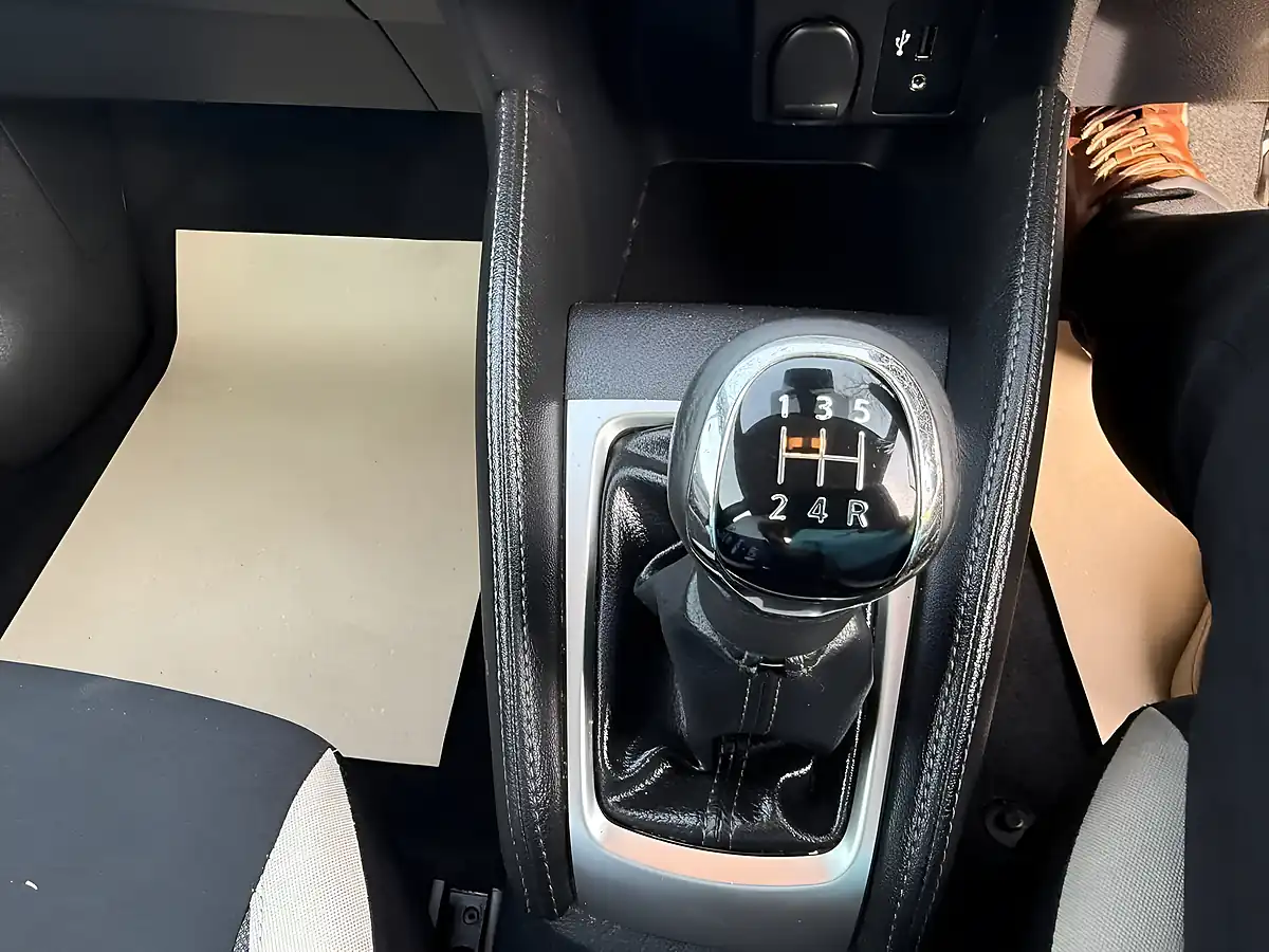 Used 2017 Nissan Micra Acenta Red - Interior and Exterior details 14