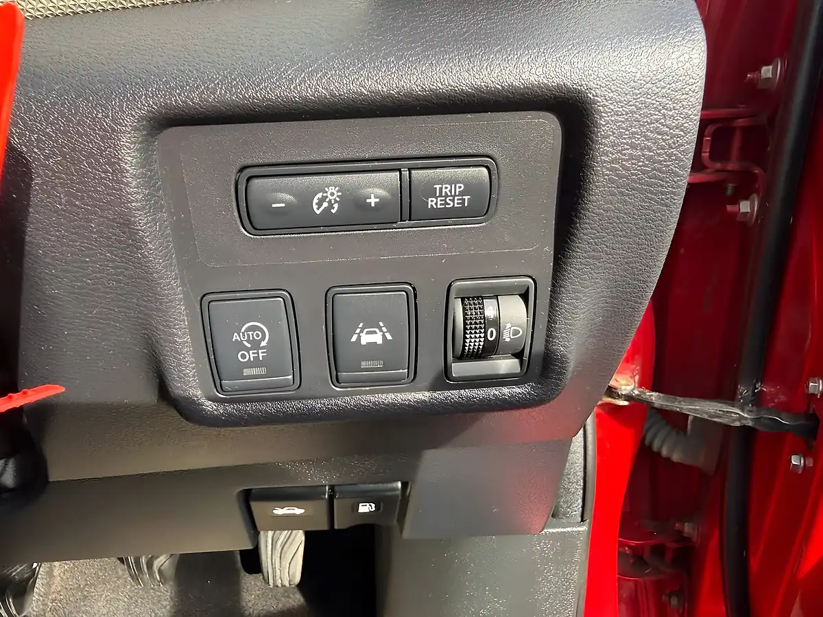 Used 2017 Nissan Micra Acenta Red - Interior and Exterior details 17