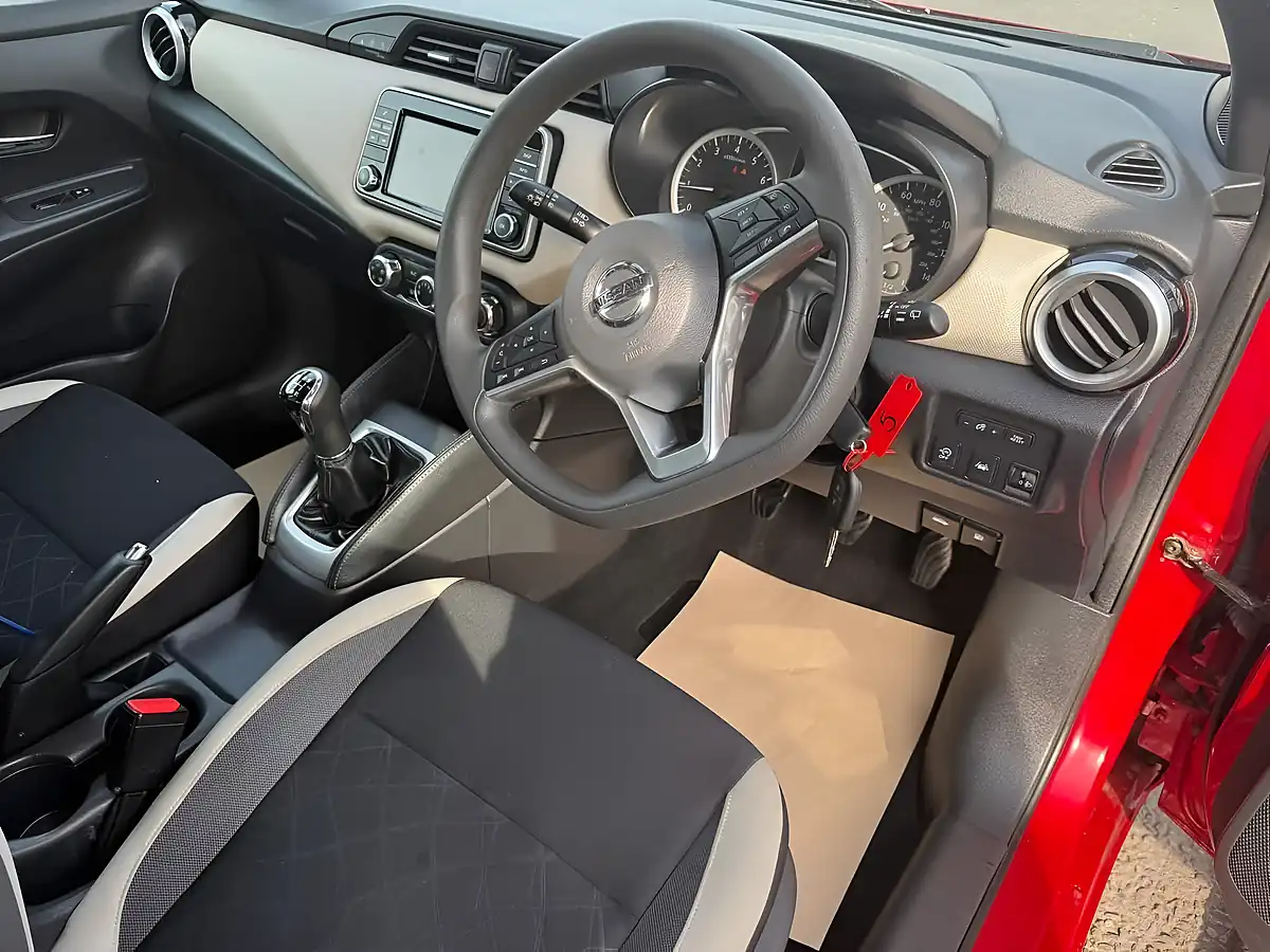 Used 2017 Nissan Micra Acenta Red - Interior and Exterior details 9