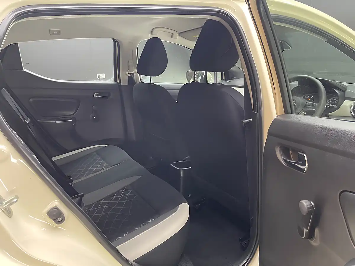 Used 2017 Nissan Micra Acenta White - Interior and Exterior details 15