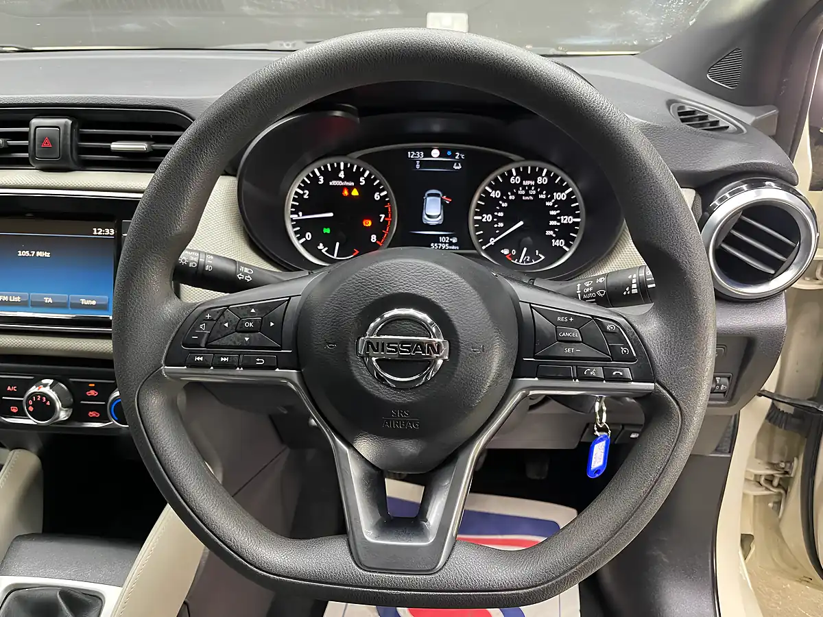 Used 2017 Nissan Micra Acenta White - Interior and Exterior details 8