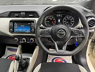 Used 2017 Nissan Micra Acenta White - Interior and Exterior details 9