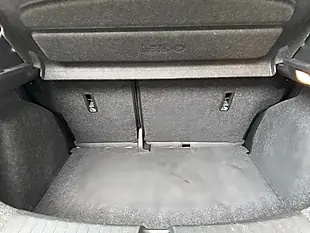 Used 2017 Nissan Micra Acenta White - Interior and Exterior details 20
