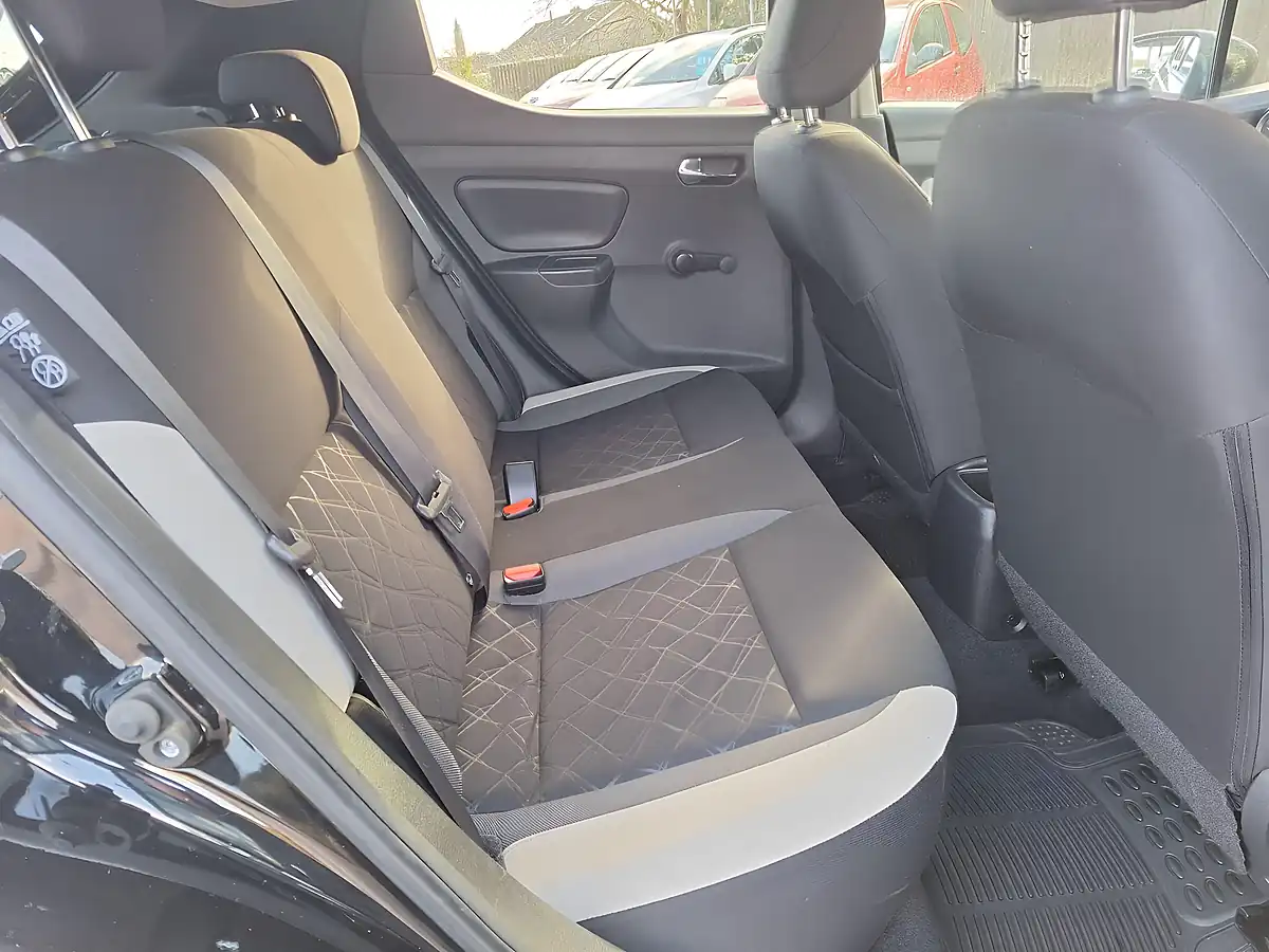 Used 2017 Nissan Micra N-Connecta Black - Interior and Exterior details 13