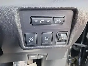 Used 2017 Nissan Micra N-Connecta Black - Interior and Exterior details 14