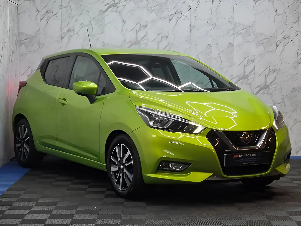 Used 2017 Nissan Micra N-Connecta Green - Front View