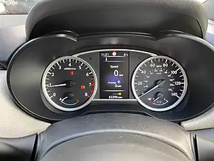 Used 2017 Nissan Micra N-Connecta Red - Interior and Exterior details 8