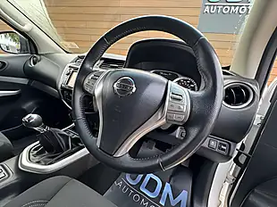Used 2017 Nissan Navara N-Connecta White - Interior and Exterior details 16