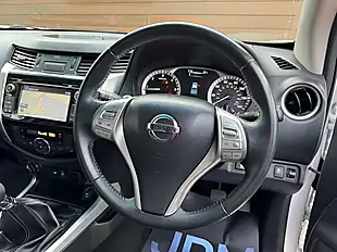 Used 2017 Nissan Navara N-Connecta White - Interior and Exterior details 17