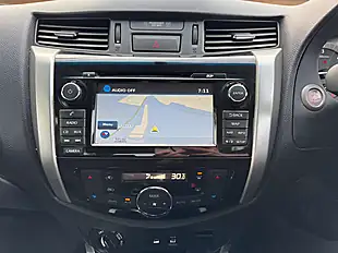 Used 2017 Nissan Navara N-Connecta White - Interior and Exterior details 18