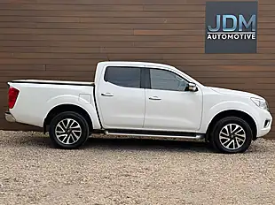 Used 2017 Nissan Navara N-Connecta White - Interior and Exterior details 2