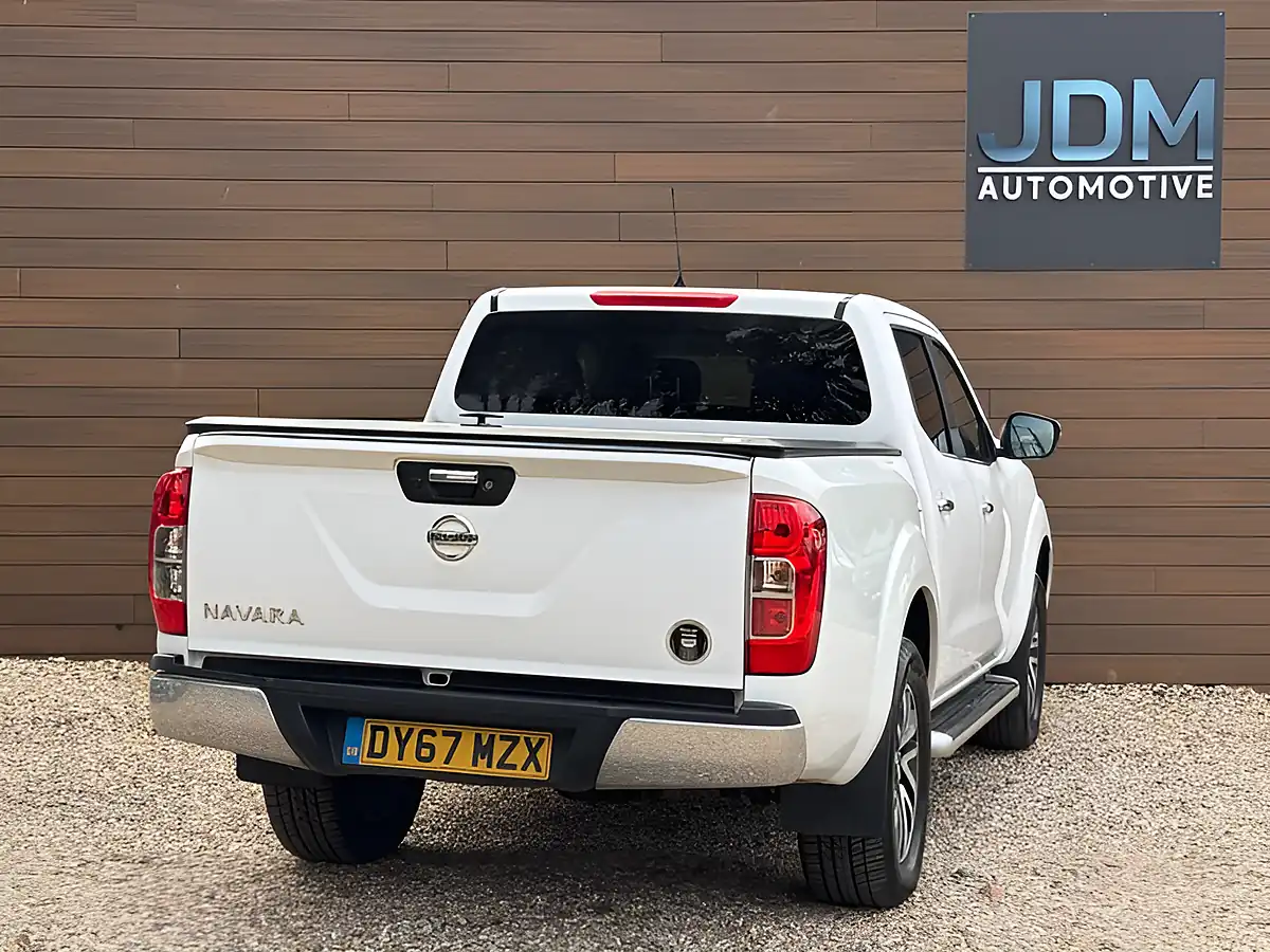 Used 2017 Nissan Navara N-Connecta White - Interior and Exterior details 3