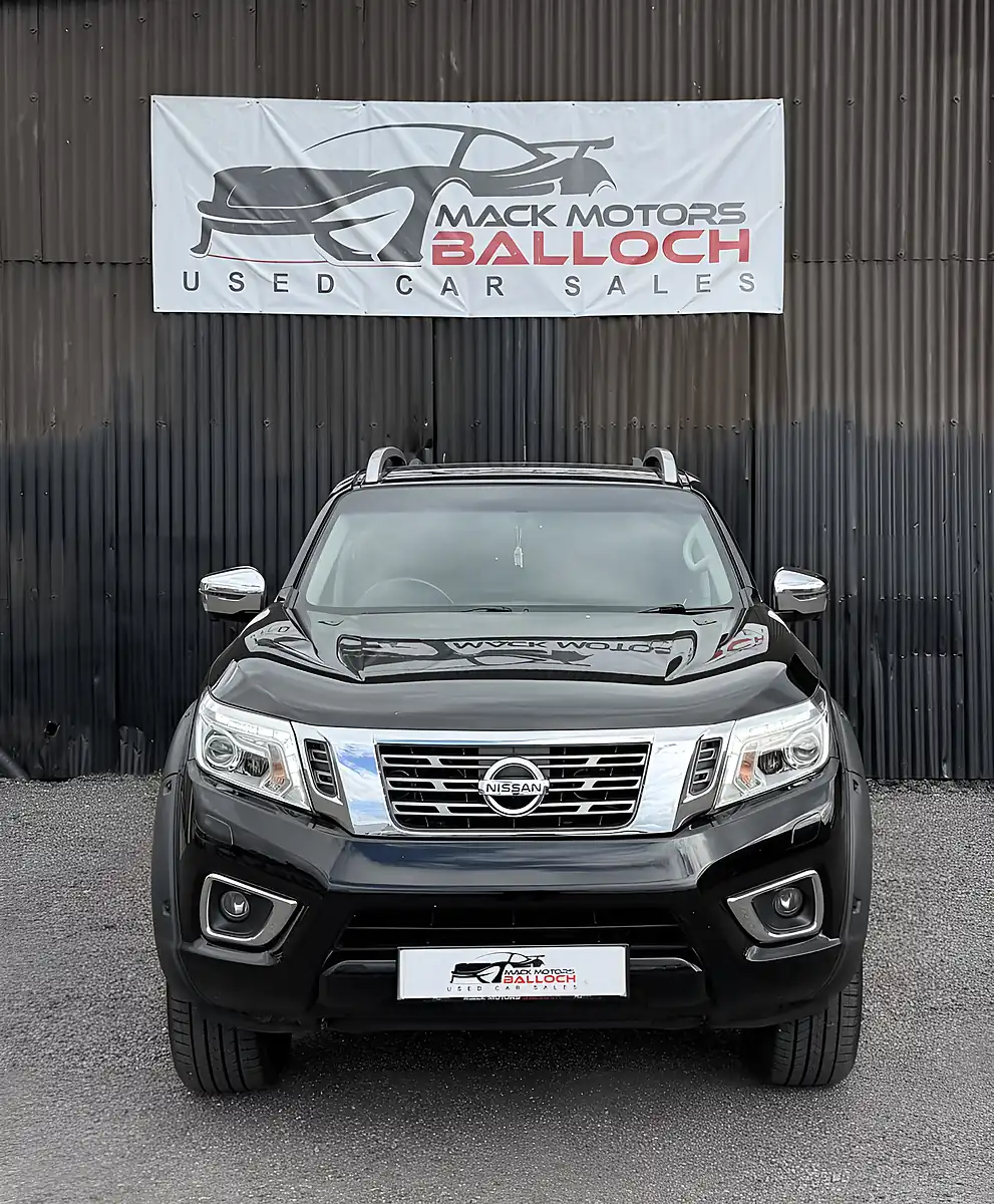 Used 2017 Nissan Navara Tekna Black - Interior and Exterior details 10