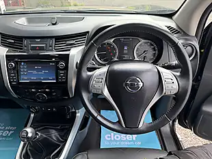 Used 2017 Nissan Navara Tekna Black - Interior and Exterior details 14