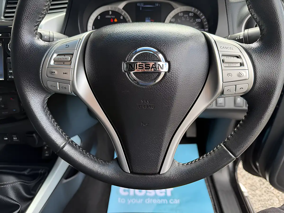 Used 2017 Nissan Navara Tekna Black - Interior and Exterior details 15