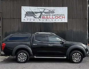 Used 2017 Nissan Navara Tekna Black - Interior and Exterior details 4