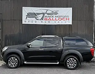 Used 2017 Nissan Navara Tekna Black - Interior and Exterior details 8