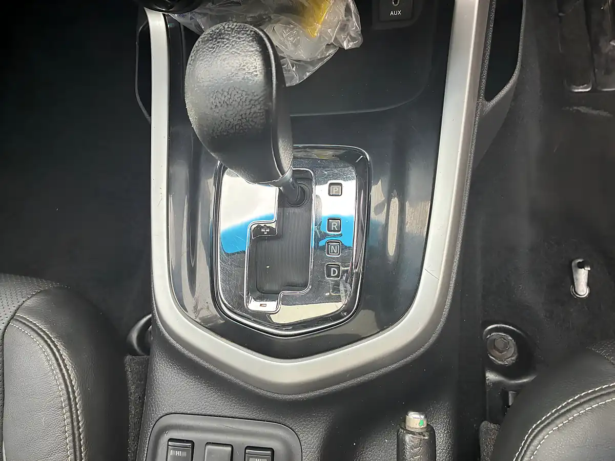 Used 2017 Nissan Navara Tekna Black - Interior and Exterior details 16