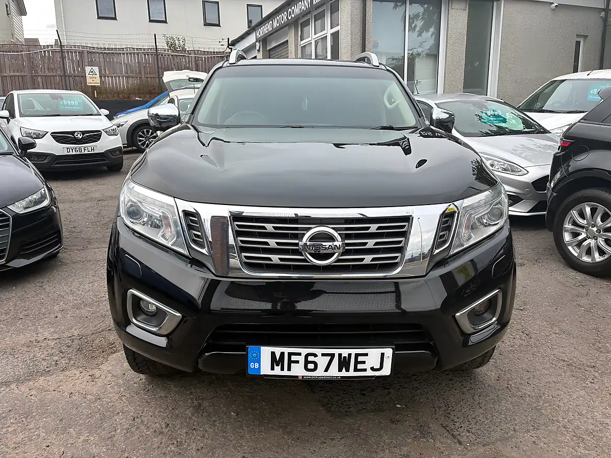 Used 2017 Nissan Navara Tekna Black - Interior and Exterior details 20