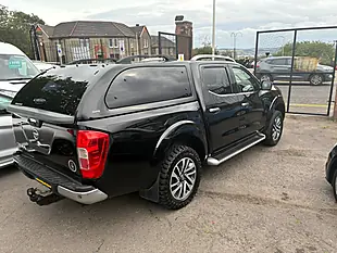 Used 2017 Nissan Navara Tekna Black - Interior and Exterior details 3
