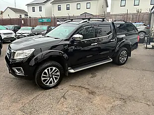 Used 2017 Nissan Navara Tekna Black - Interior and Exterior details 7
