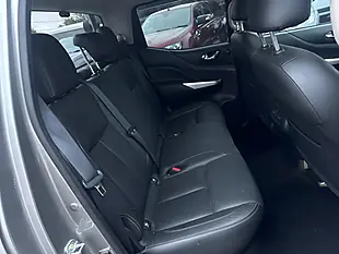 Used 2017 Nissan Navara Tekna Grey - Interior and Exterior details 10