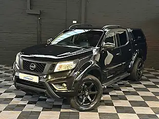 Used 2017 Nissan Navara Tekna Metallic Black - Interior and Exterior details 3
