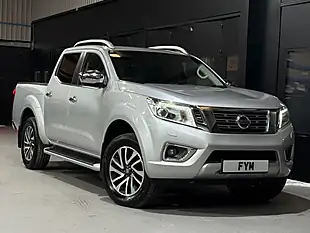 Used 2017 Nissan Navara Tekna Silver - Interior and Exterior details 3
