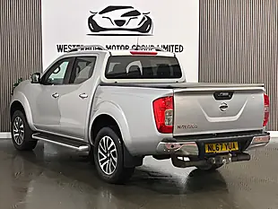 Used 2017 Nissan Navara Tekna Silver - Interior and Exterior details 2