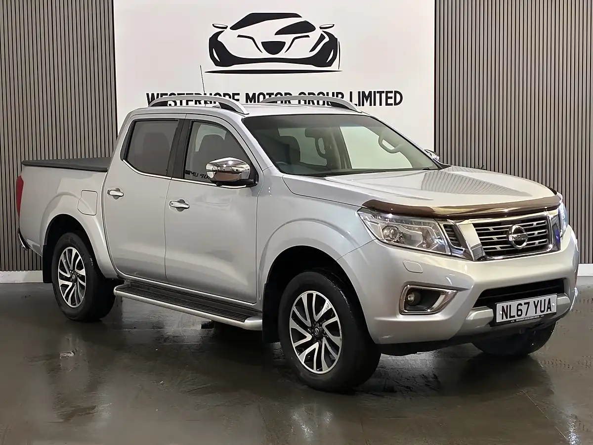 Used 2017 Nissan Navara Tekna Silver - Interior and Exterior details 20