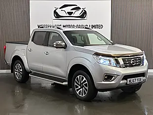 Used 2017 Nissan Navara Tekna Silver - Interior and Exterior details 9