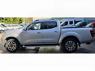 Used 2017 Nissan Navara Tekna Silver - Interior and Exterior details 12