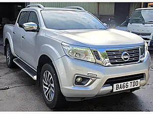 Used 2017 Nissan Navara Tekna Silver - Interior and Exterior details 2