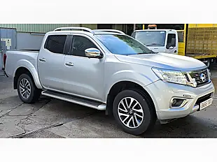 Used 2017 Nissan Navara Tekna Silver - Interior and Exterior details 3