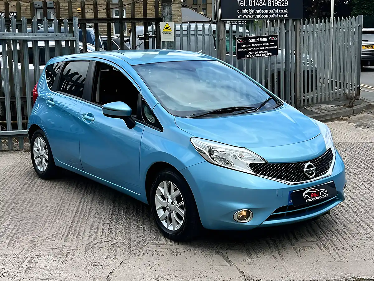 Used 2017 Nissan Note Acenta Premium Blue - Interior and Exterior details 4