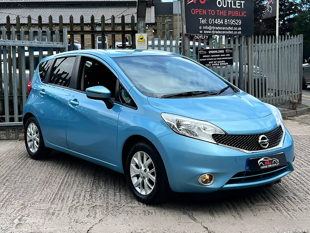 Used 2017 Nissan Note Acenta Premium Blue - Interior and Exterior details 5