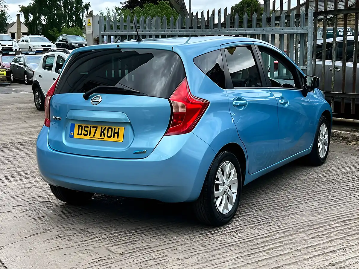 Used 2017 Nissan Note Acenta Premium Blue - Interior and Exterior details 9
