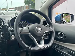 Used 2017 Nissan Note Blue - Interior and Exterior details 16