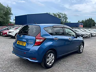 Used 2017 Nissan Note Blue - Interior and Exterior details 8