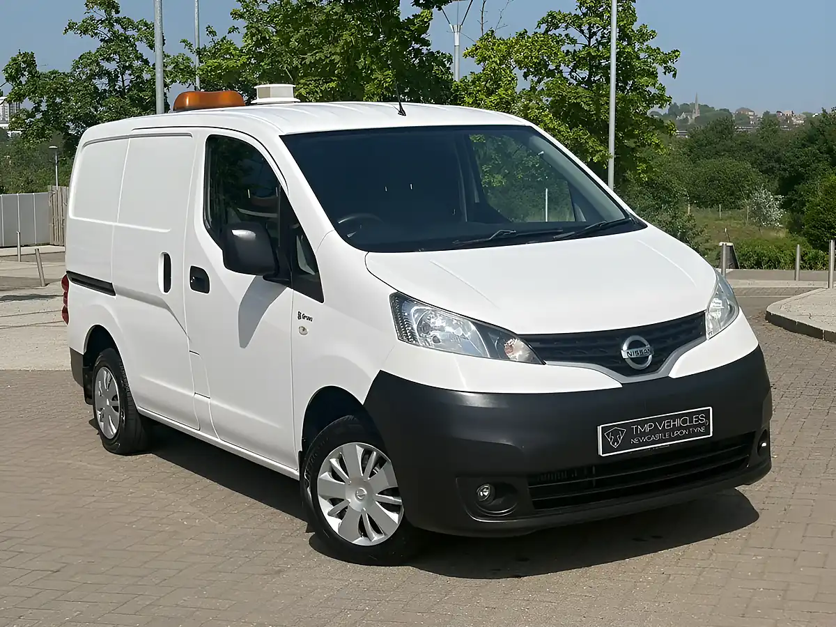 Used 2017 Nissan NV200 Acenta White - Interior and Exterior details 6