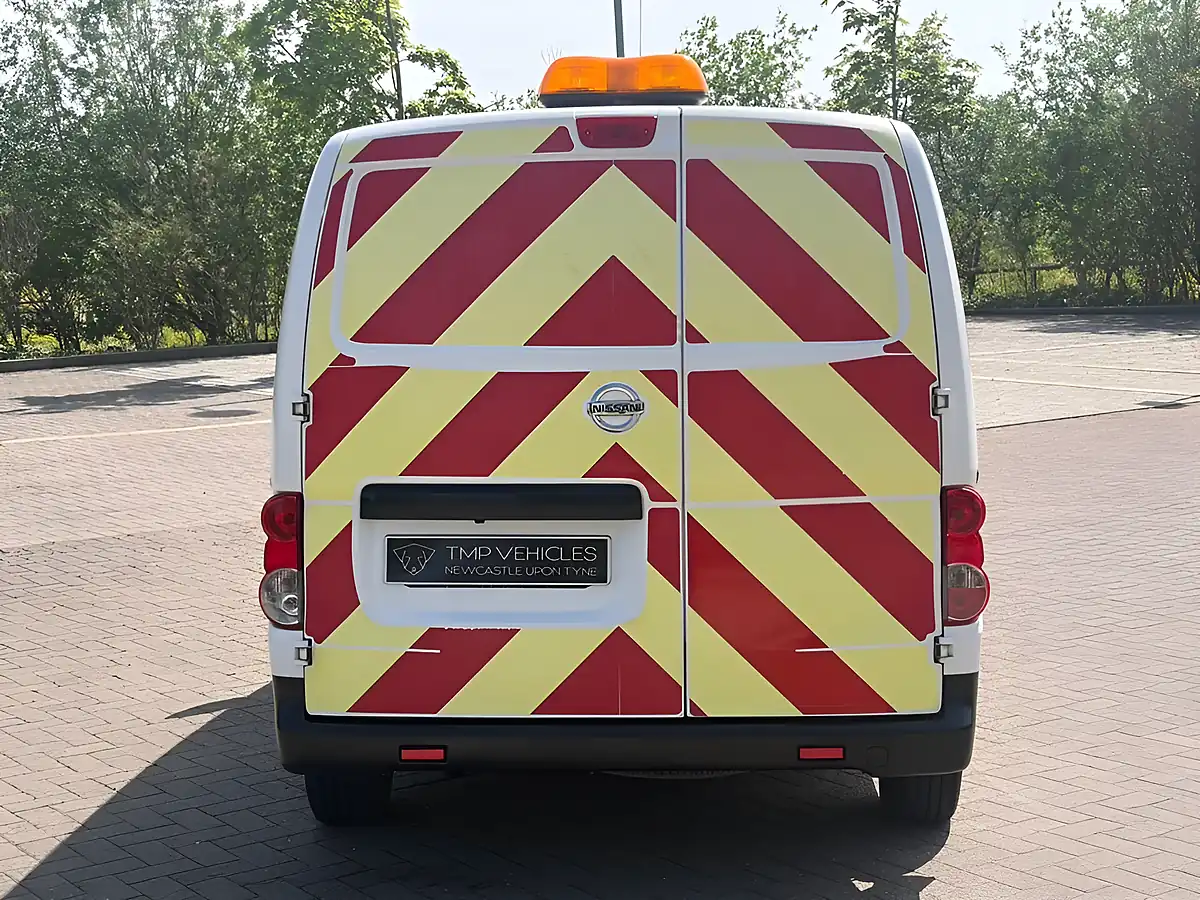 Used 2017 Nissan NV200 Acenta White - Interior and Exterior details 9