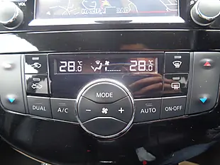 Used 2017 Nissan Pulsar N-Connecta Bronze - Interior and Exterior details 16