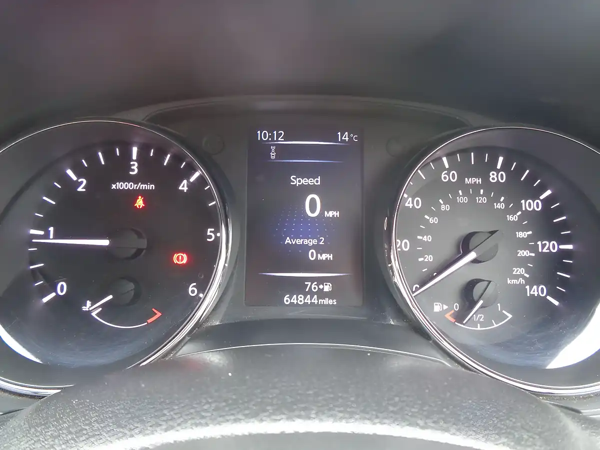 Used 2017 Nissan Pulsar N-Connecta Bronze - Interior and Exterior details 19