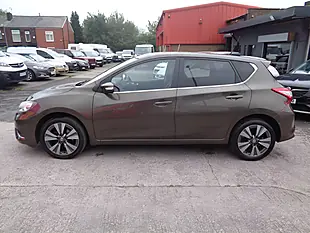 Used 2017 Nissan Pulsar N-Connecta Bronze - Interior and Exterior details 8