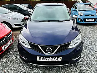 Used 2017 Nissan Pulsar Tekna Blue - Interior and Exterior details 3