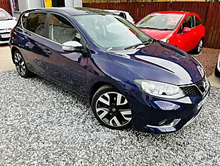 Used 2017 Nissan Pulsar Tekna Blue - Interior and Exterior details 5