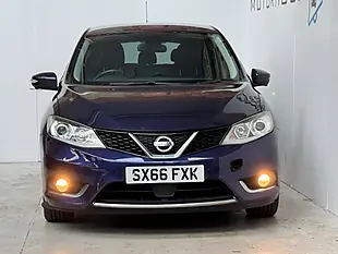 Used 2017 Nissan Pulsar Tekna Blue - Interior and Exterior details 2