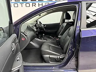 Used 2017 Nissan Pulsar Tekna Blue - Interior and Exterior details 9